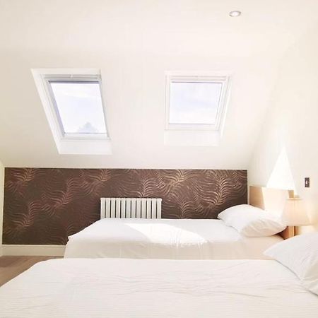 Top Floor Flat 5 Northwood Northwood  Ngoại thất bức ảnh