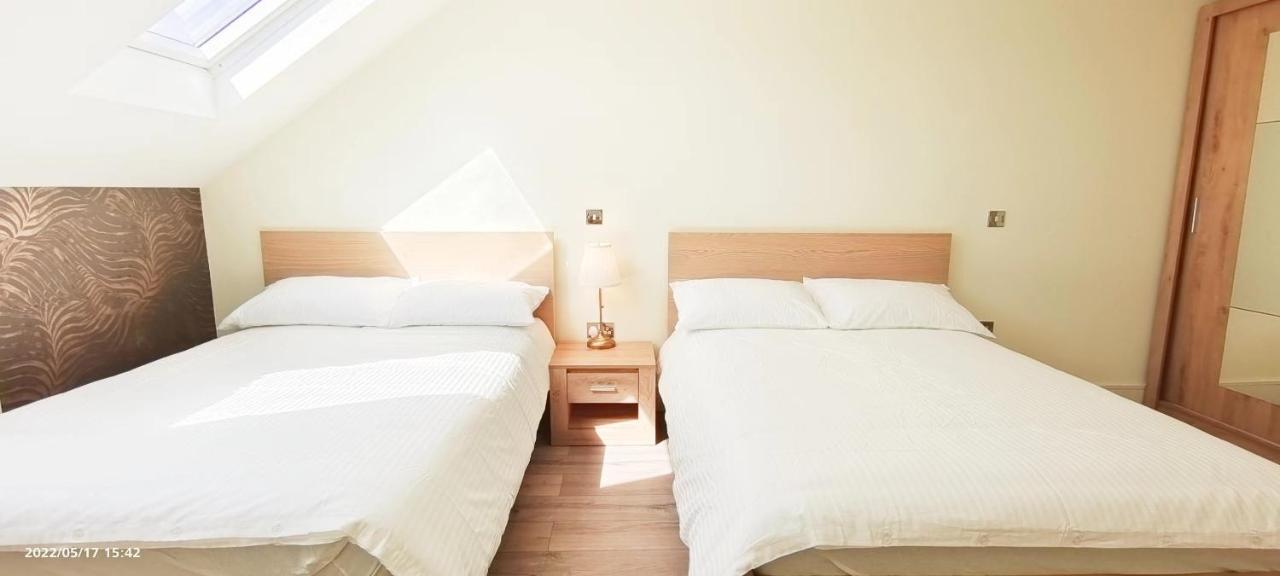 Top Floor Flat 5 Northwood Northwood  Ngoại thất bức ảnh