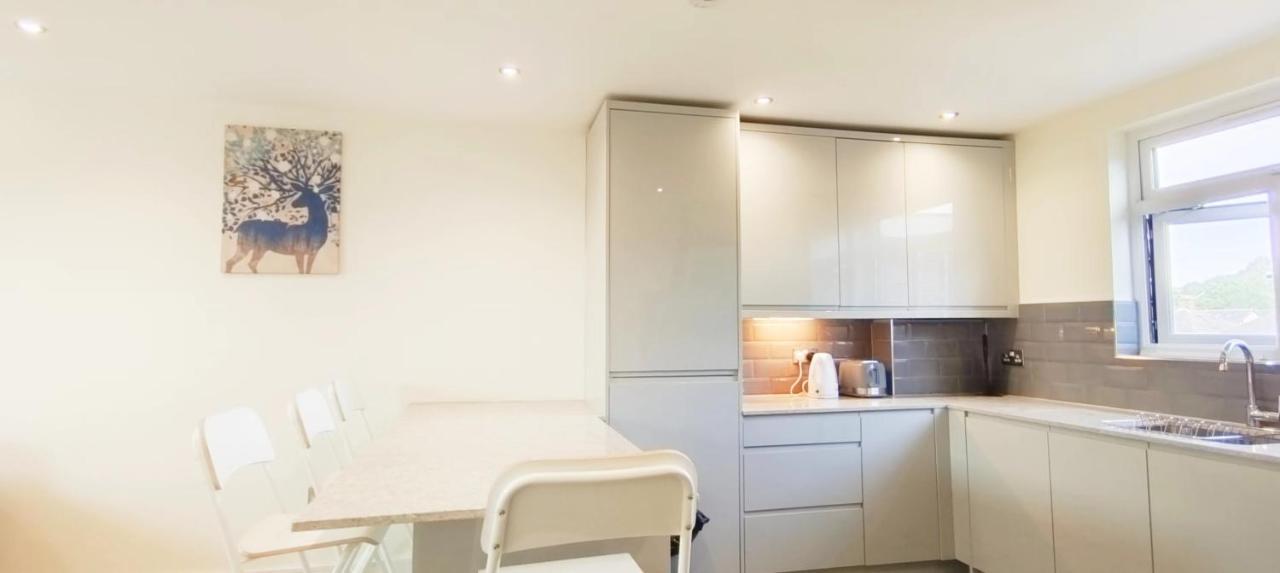 Top Floor Flat 5 Northwood Northwood  Ngoại thất bức ảnh